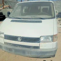 فولکس واگن تی فور