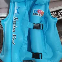 جلیقه شنا swim vest