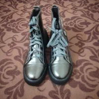 نیم بوت|کیف، کفش، کمربند|بروجرد, |دیوار