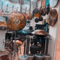 گیتار ولوازم جانبی رگلاژموسیقی خوشنام هشتگردمهستان|گیتار، بیس، امپلیفایر|هشتگرد, |دیوار