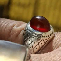 عقیق سرخ یمنی و کهنه