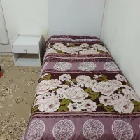 تخت خواب با خوشخواب و پاتختی