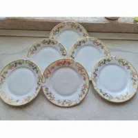 دو دست پیش دستی چینی و بلور