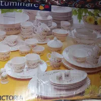 سرویس چینی ۱۰۴ پارچه گل ویکتوریا فرانسه