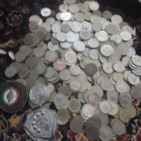 سکه وپول کاغذی