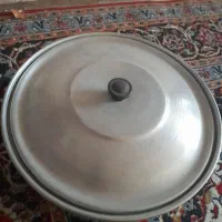 سلام یک عددقابلمه بزرگ قدیمی ضخیم سالم