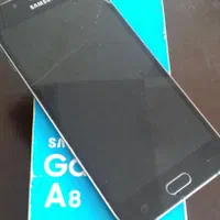 گوشی سامسونگ A8 ال سی دی شکسته