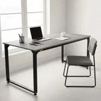 منشی خانم و دستیار مدیر عامل