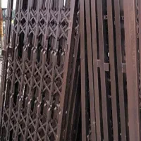 حفاظ درب اپارتمان،اکاردونی۲،حفاظ درب ورود اکاردونی|مصالح و تجهیزات ساختمان|کرج, بازار آهن|دیوار