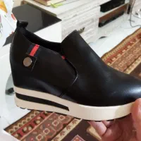 کفش|کیف، کفش، کمربند|شاهین‌شهر, مسکن مهر|دیوار