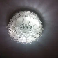 لوستر فروشی