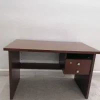 میز و صندلی سالم