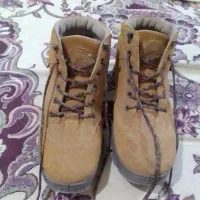 نیم بوت آجری رنگ