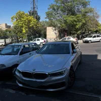 خودرو BMW 540i
