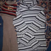 تعدادی کاپشن به فروش میرسد