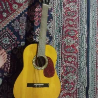 گیتار در حد قیمت مناسب مبتدی