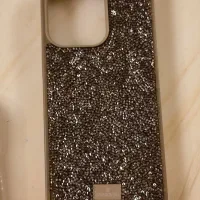 ۶ عدد قاب آیفون ۱۵ پرومکس،یک سواروسکی ،۵طرح فانتزی