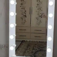 آینه قدی چراغ دار