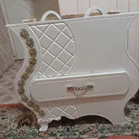 کنسول و شمعدانی