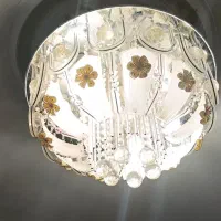 لوستر اسپیکر دار