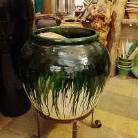 گلدان و کوزه های