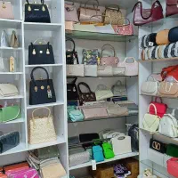 فروشنده خانم برای فروش کیف و کفش|استخدام بازاریابی و فروش|سراوان, |دیوار