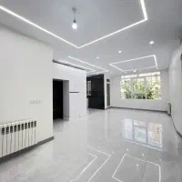 ۵۲ متری/غرق نور/پارکینگ سندی|فروش آپارتمان|گرمدره, |دیوار