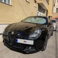 الفا رومیو جولیتا ۲۰۱۵