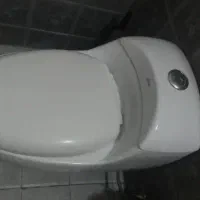 توالت فرنگی ۲عدد