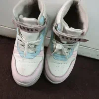 دو جفت کفش جردن سالم|کیف، کفش، کمربند|بروجرد, |دیوار