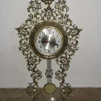 ساعت دیواری