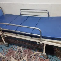 تخت بیمارستانی همراه تشک طبی