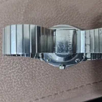 ساعت موچی رادو|ساعت|شیراز, کوشک میدان|دیوار