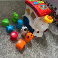 اسباب بازی|اسباب‌بازی بچه|شیراز, گلستان|دیوار