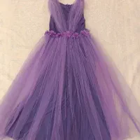 لباس مجلسی|لباس|قم, بنیاد|دیوار