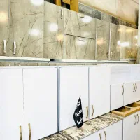 حراج کابینت بدنه فلز درب چوب|مصالح و تجهیزات ساختمان|کوهدشت, |دیوار