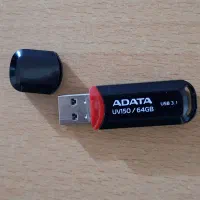 فلش ۶۴ گیگ ADATA