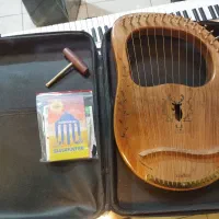 چنگ رومی مدل آلتین فروشگاه موسیقی دنیای هنرلاهیجان|سازهای سنتی|لاهیجان, کوه بیجار|دیوار