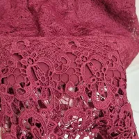 لباس مدیوم|لباس|جلین, |دیوار