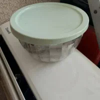ظرف شیشه ای جای ترشی و اجیل
