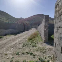 زمین-1000-متری-دیوار-کشی-شده-مغانک