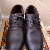 کفش بسیار تمیز و کم کار در حد نو