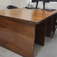 میز بزرگ کار