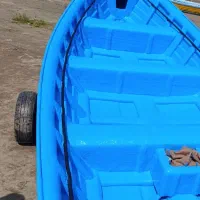 یک قایق ب همراه موتور 85 مدارک کامل بفروش میرسد