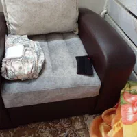 مبل۷نفره بامیزوسط وعسلی.سالم وتمیز ۶میلیون تومان|مبلمان خانگی و میز عسلی|تهران, خانی آباد نو جنوبی|دیوار