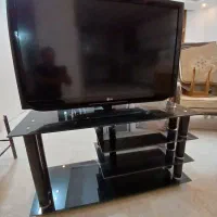 تلویزیون L.G..خانگی ۴۳اینچ کاملا تمیز و سالم