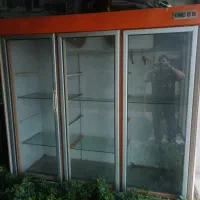 فروش یک عدد یخچال ۳ درب