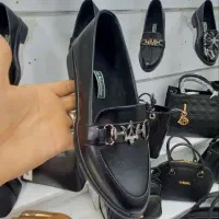 زنانه کالج رویه و سگگ خارجی