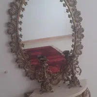 ویترین وساعت میزتی وی برنجی|بوفه، ویترین، کنسول|تاکستان, |دیوار
