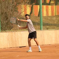 آموزش تنیس با مربی رسمی فدراسیون